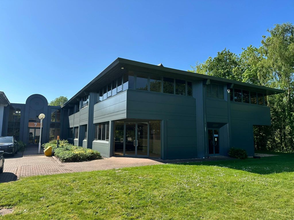 Property photo 1 of 5 Unit 7 External 2.Jpeg