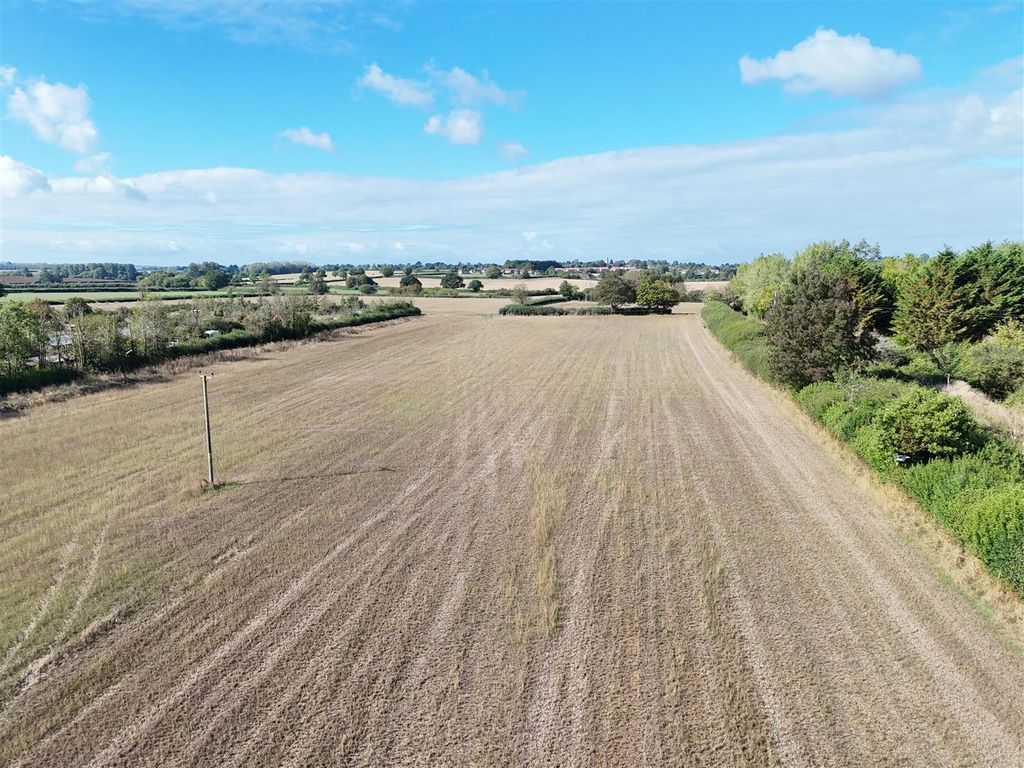 Property photo 3 of 4 Lot 4
