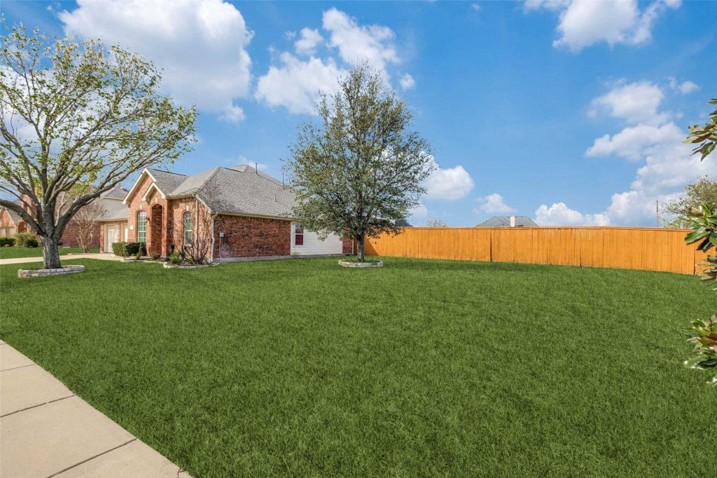 Property photo 2 of 25 <Alttext/>
