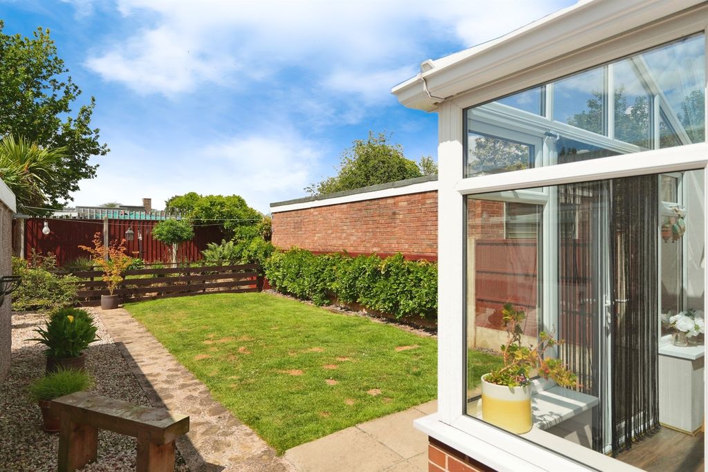 Property photo 3 of 16