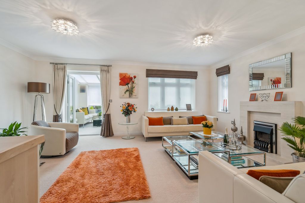 Property photo 2 of 20