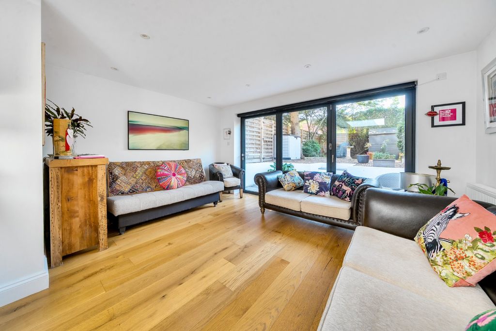 Property photo 1 of 19 Picture No. 56
