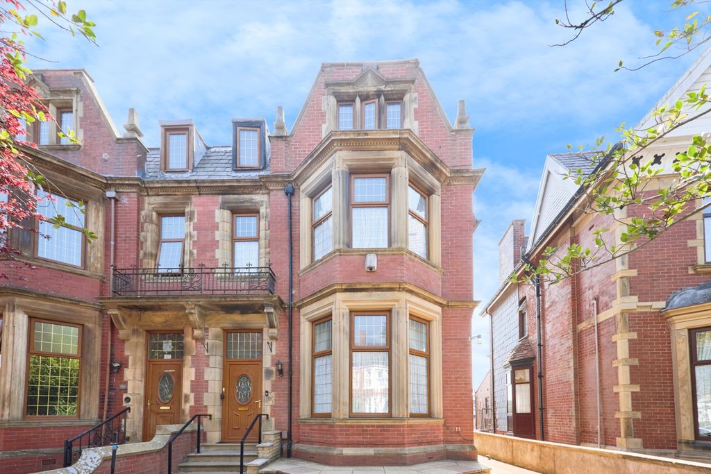 Property photo 1 of 34 1