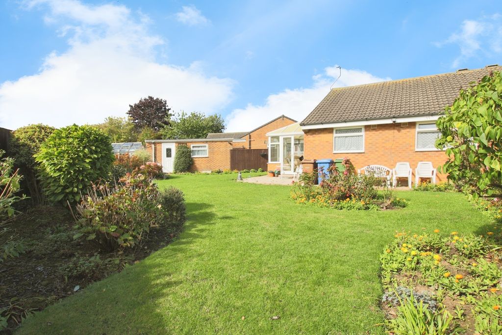 Property photo 2 of 13 4539515