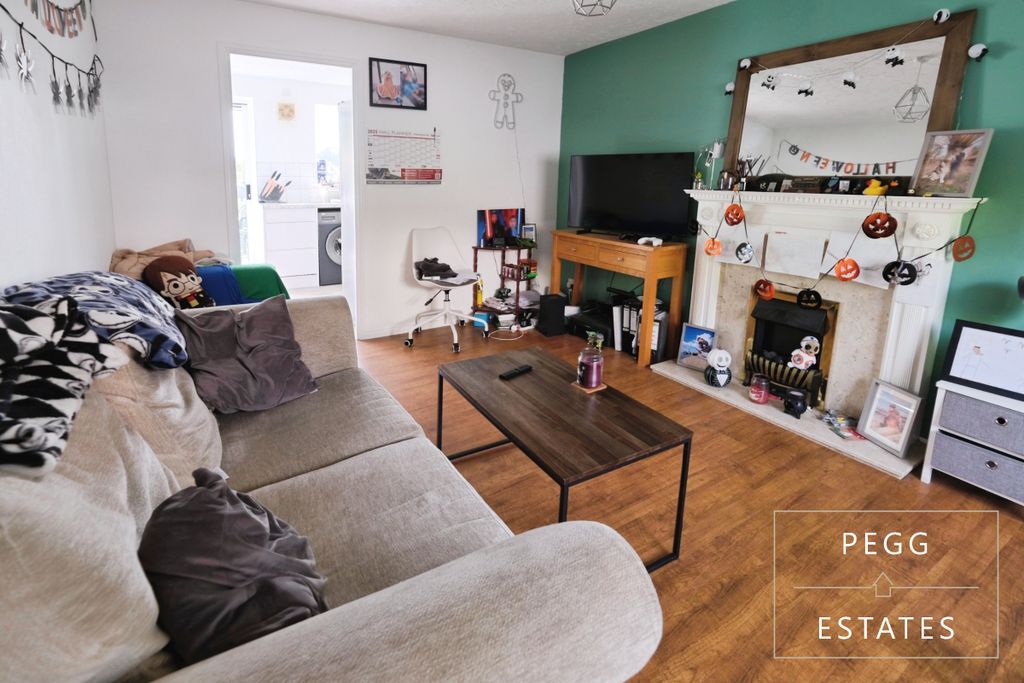 Property photo 2 of 14