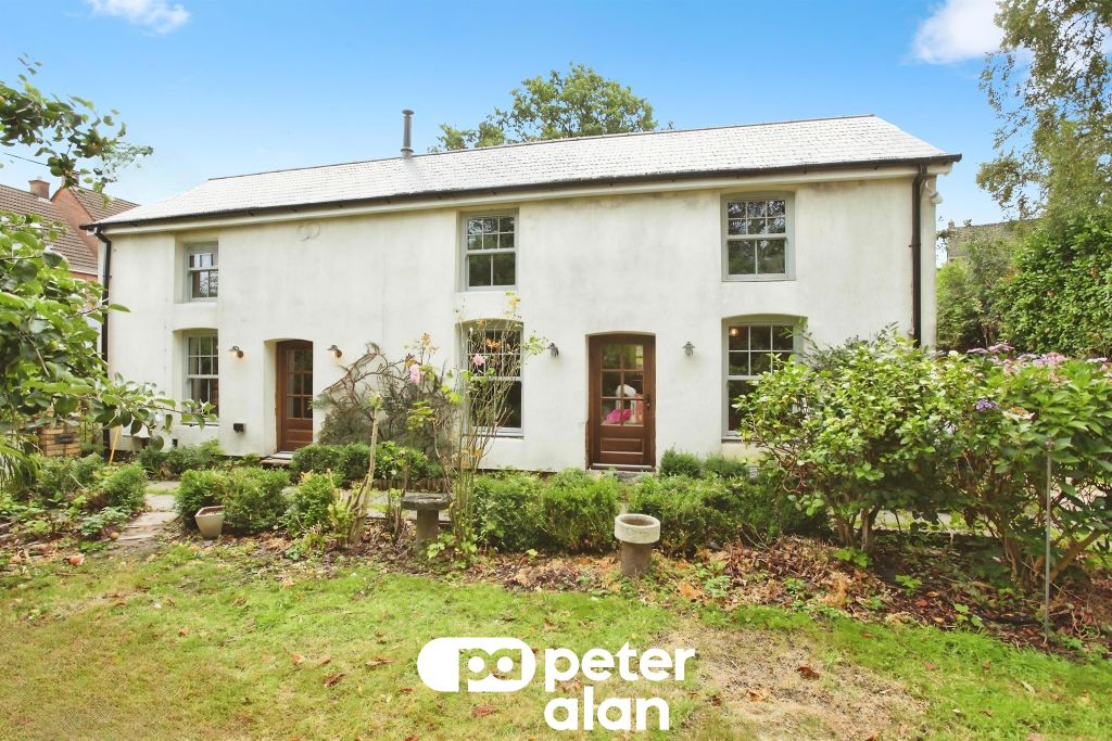 Property photo 1 of 33