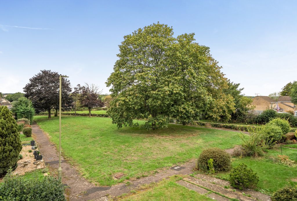 Property photo 3 of 20 1515120-15-6Aa7B8...
