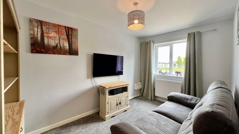 Property photo 3 of 12 Photo 12