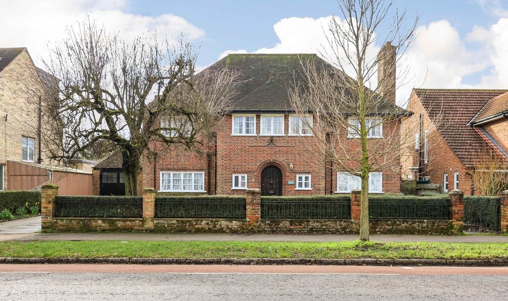 Property photo 1 of 26