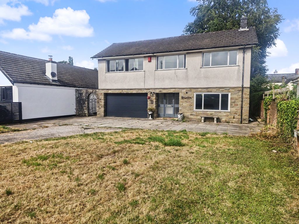Property photo 2 of 29