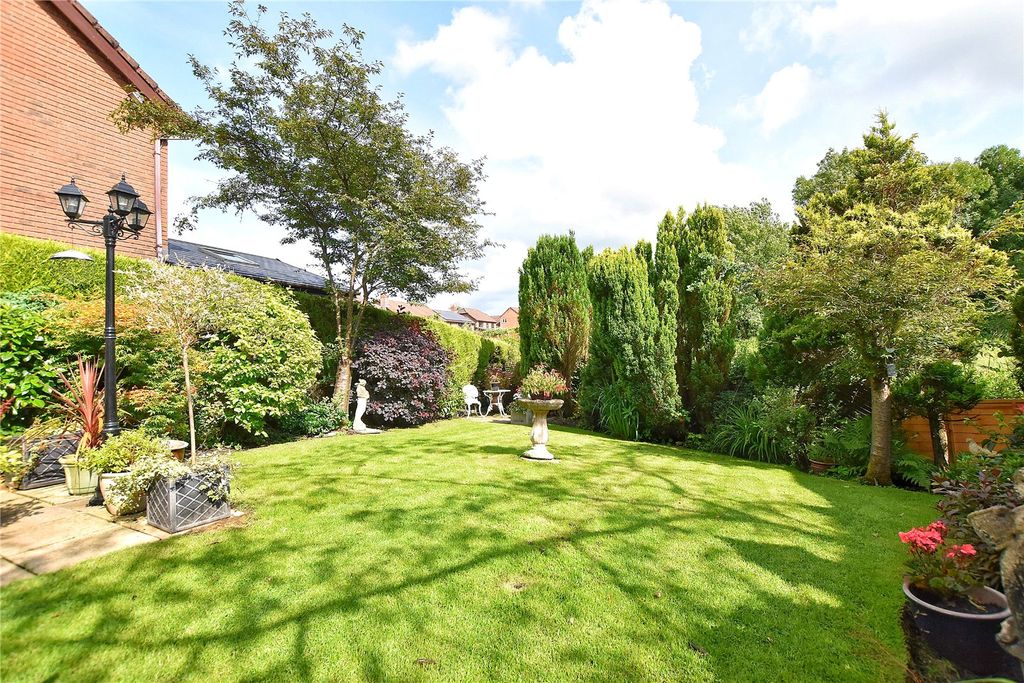 Property photo 3 of 19 Picture No. 14