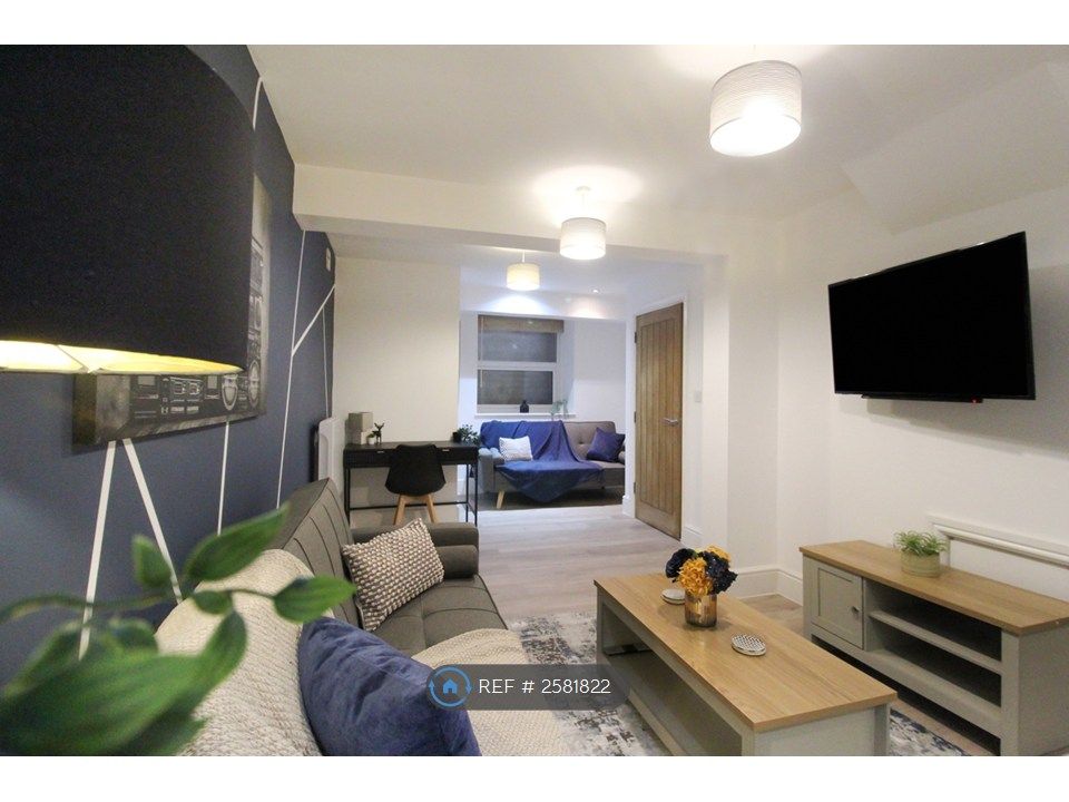 Property photo 3 of 13 Living Area