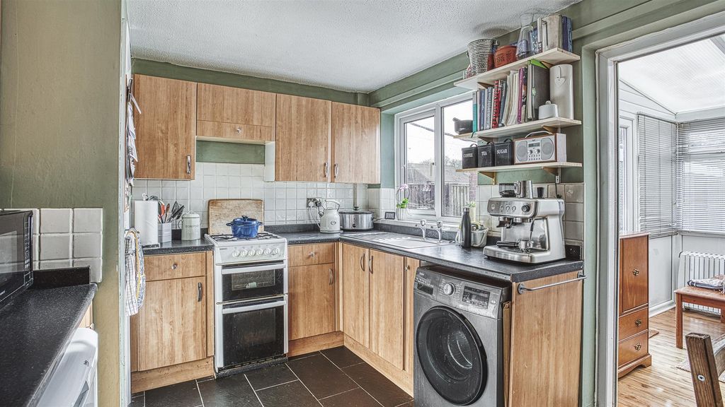 Property photo 3 of 14 316A5807_Hdr.Jpg