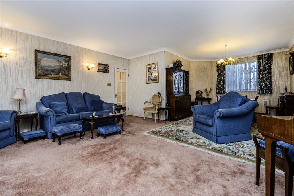 Property photo 3 of 12 Davidson Frost-Wellings, Dfw, Burlington Park Hous