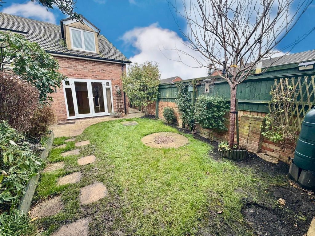 Property photo 2 of 11 Image