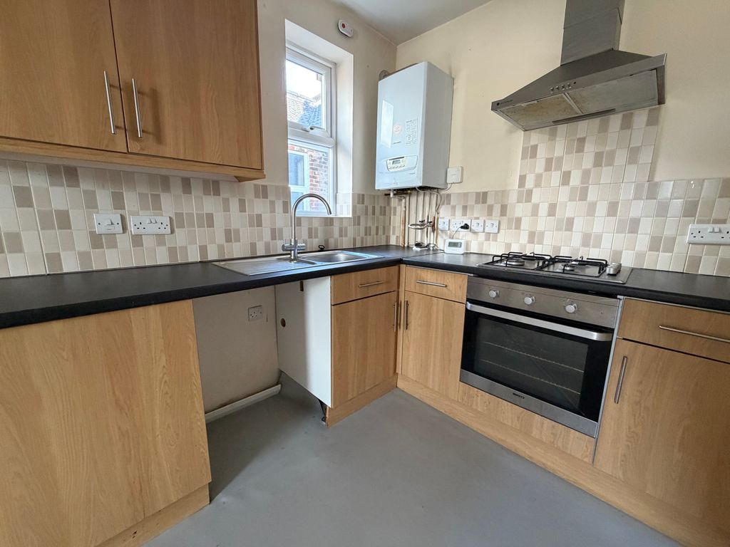 Property photo 2 of 5