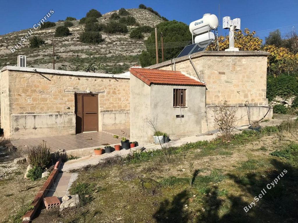 Property photo 1 of 10