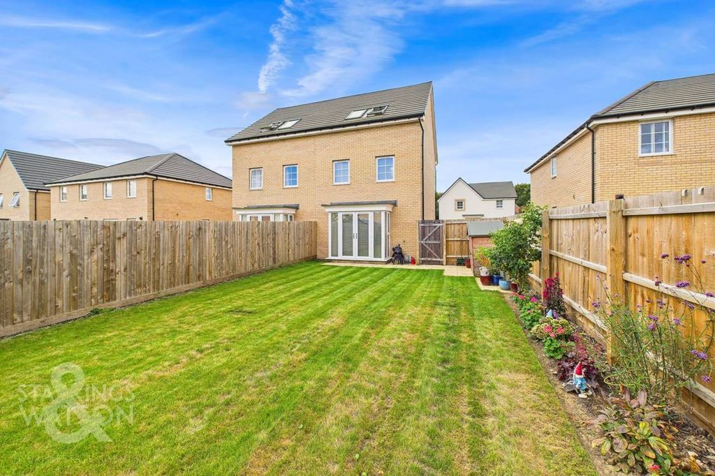 Property photo 1 of 21