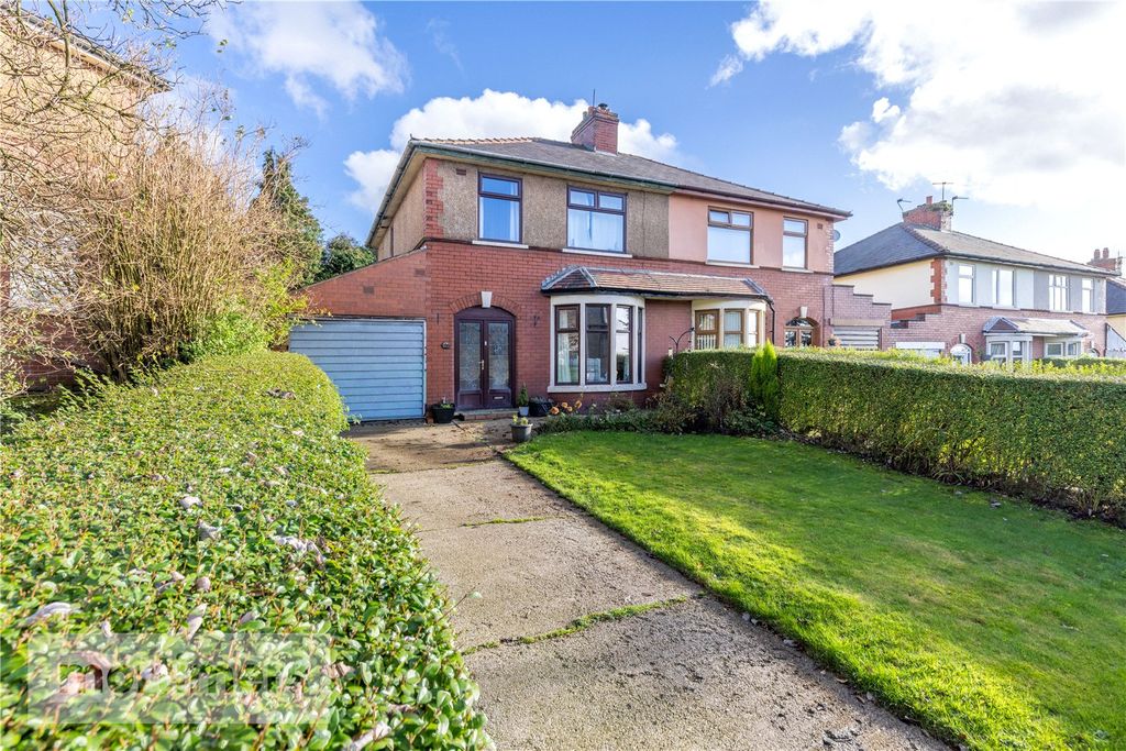 Property photo 1 of 22 Front External