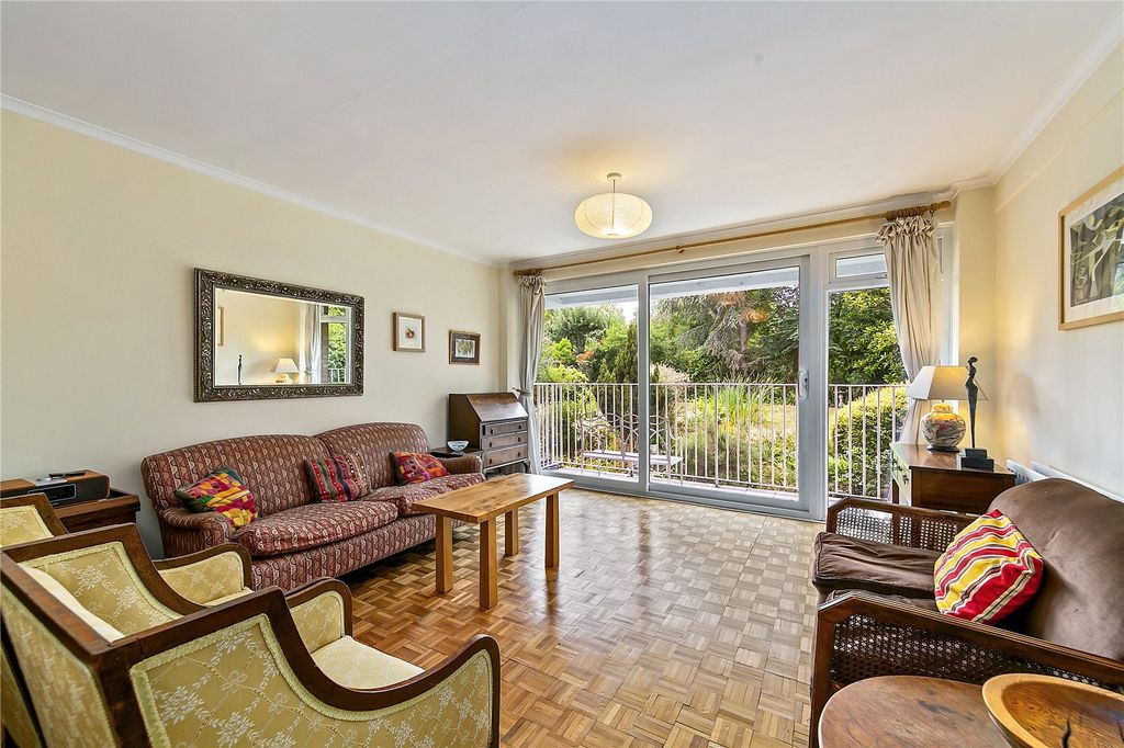 Property photo 2 of 18 Picture No. 05