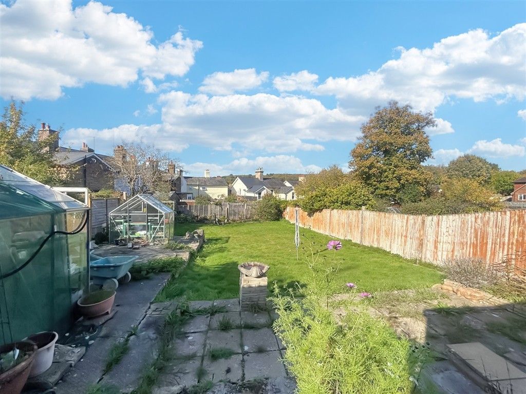 Property photo 1 of 11 Garden