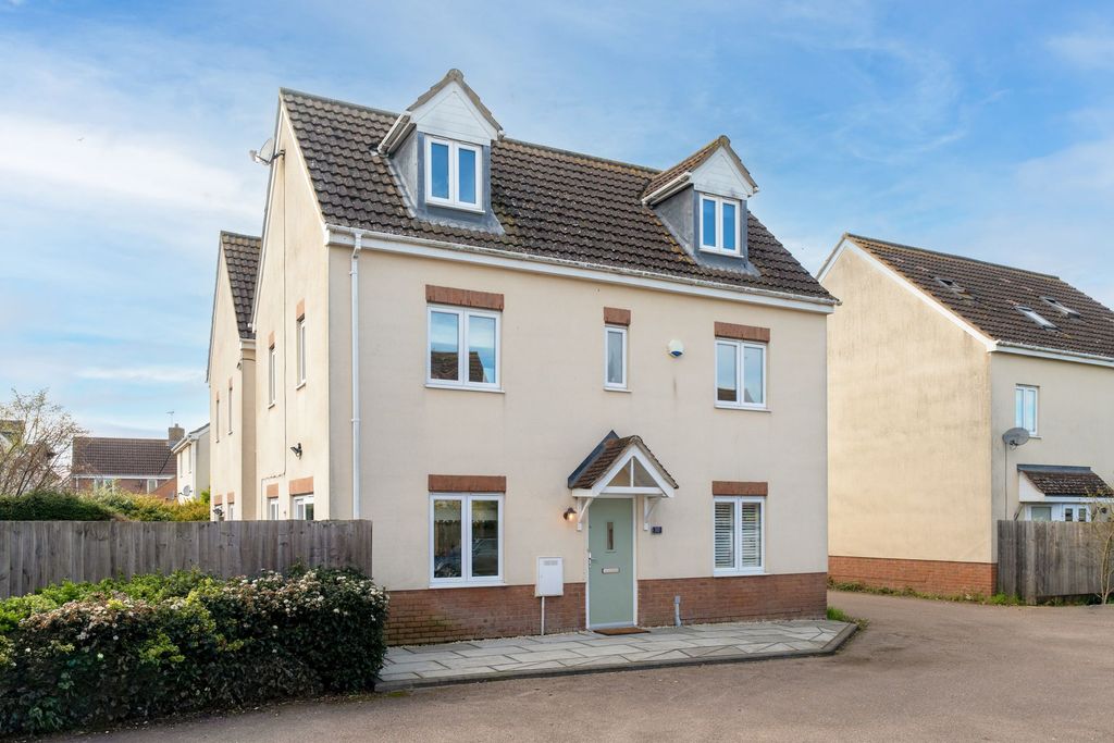 Property photo 1 of 21