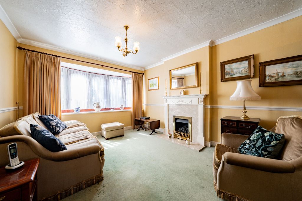 Property photo 3 of 24 Dsc02419