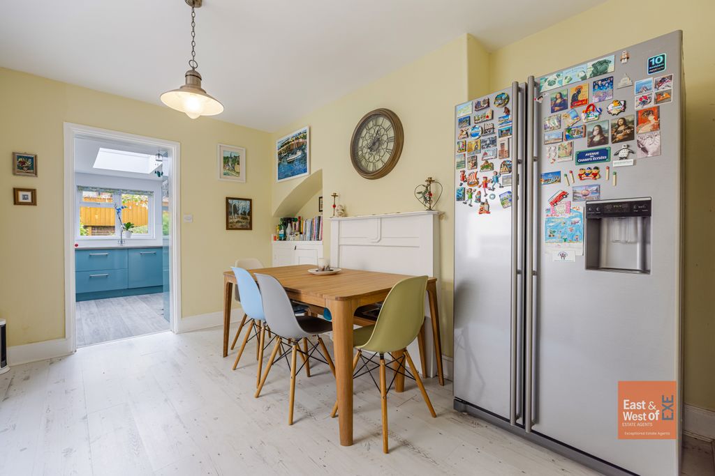 Property photo 3 of 16 A13 - 31 Raleigh Road Exeter - 260417