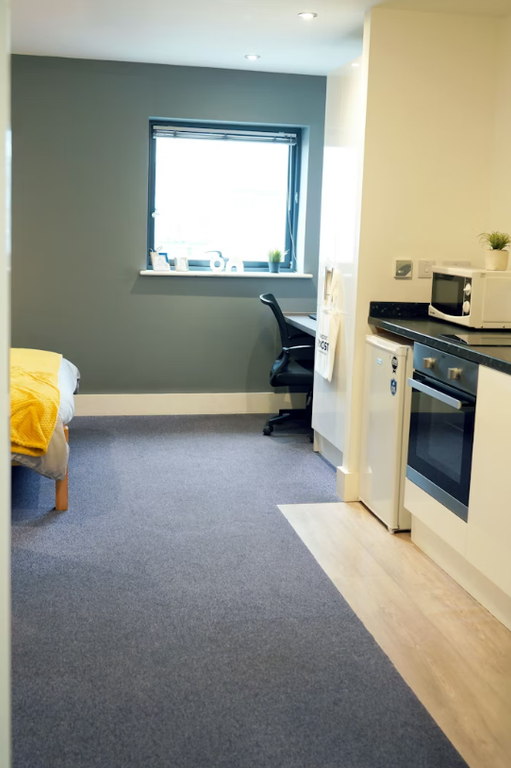 Property photo 1 of 45