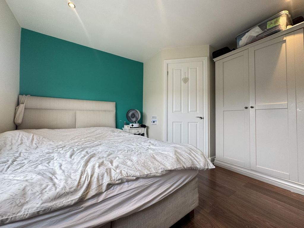 Additional image 24 of 3 bed semi-detached house for saleGordon Road, Grays RM16