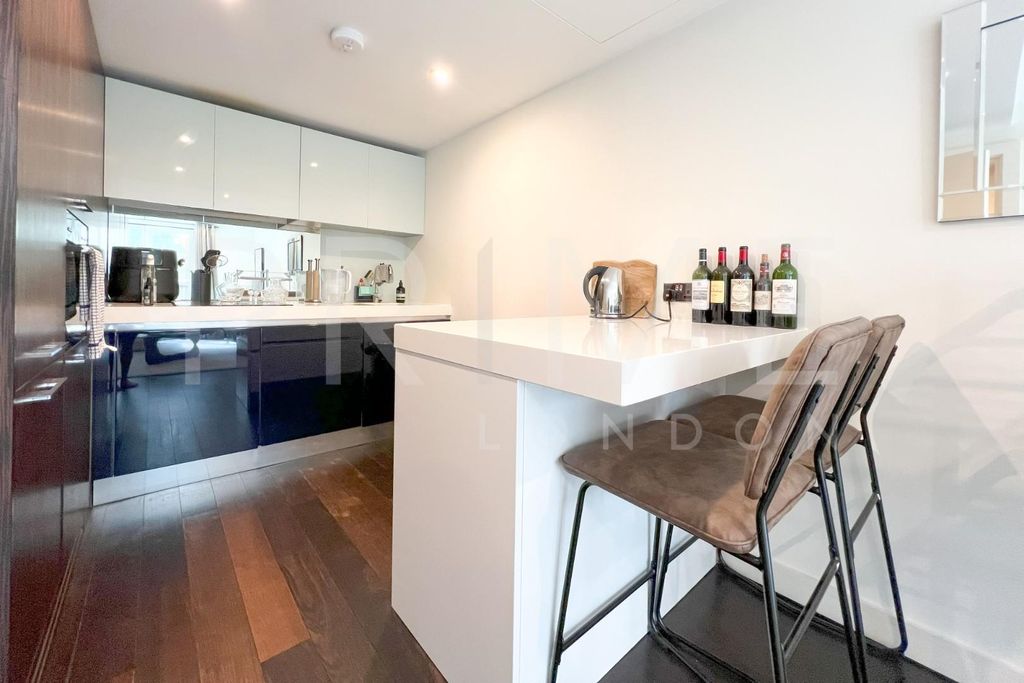 Property photo 3 of 11 Bm6.Jpg