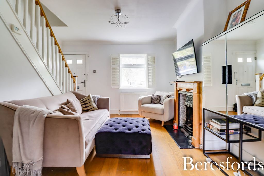 Property photo 3 of 15 Picture No. 02