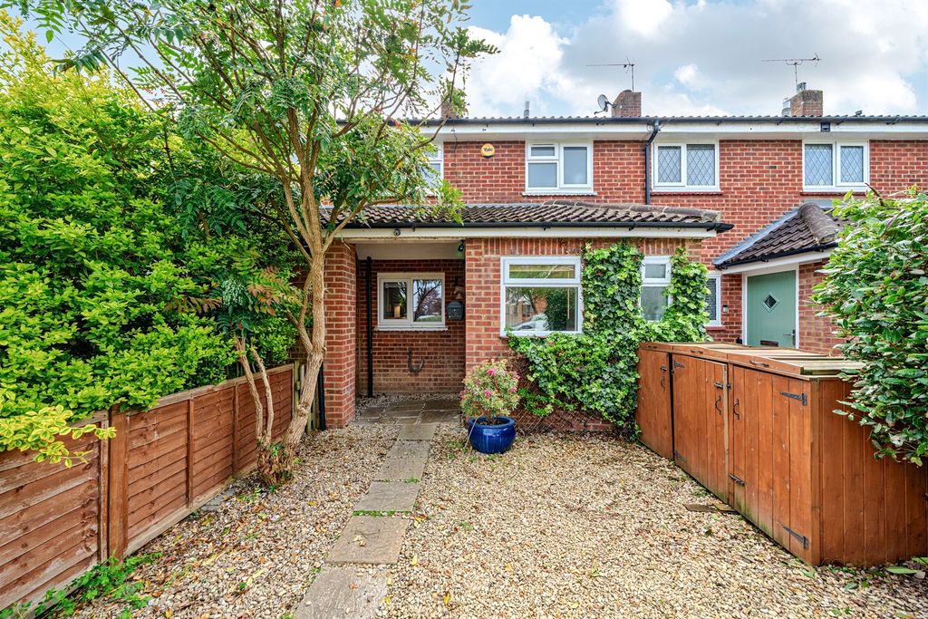 Property photo 1 of 12