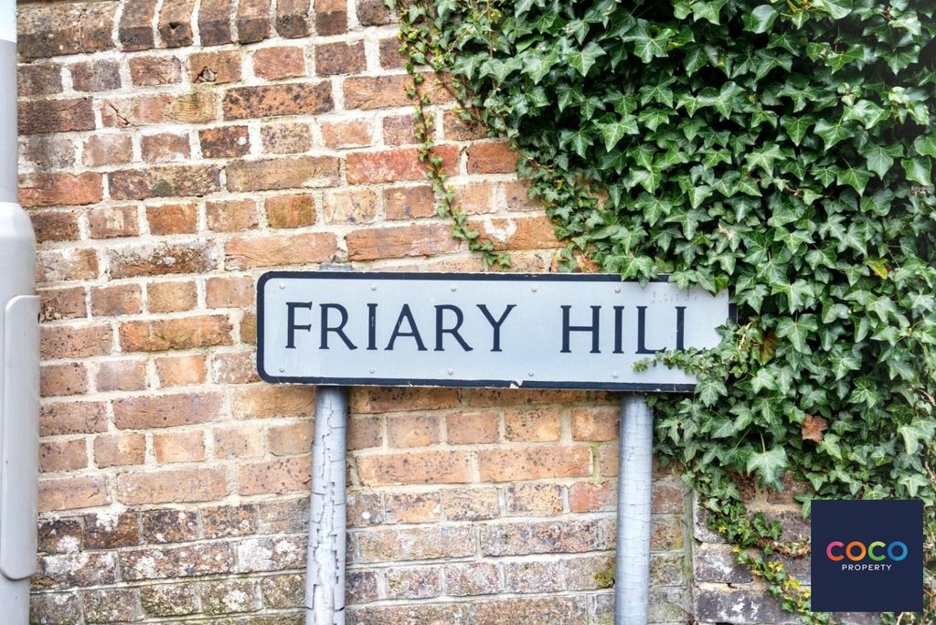 Property photo 2 of 13 5022682