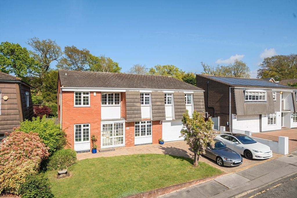 Property photo 1 of 33 1447995-3-69E7A52...