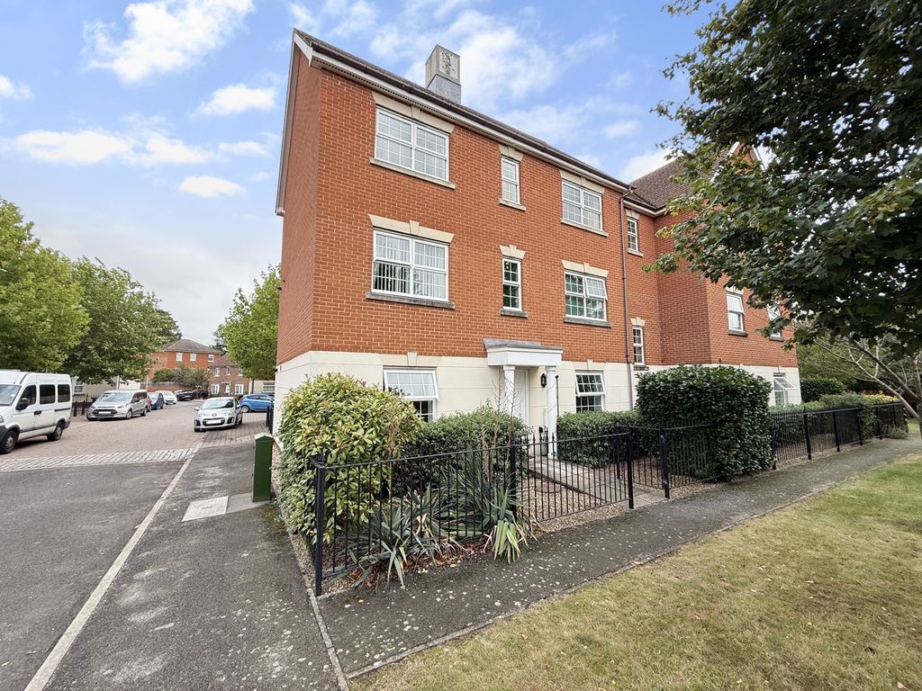 Property photo 1 of 9