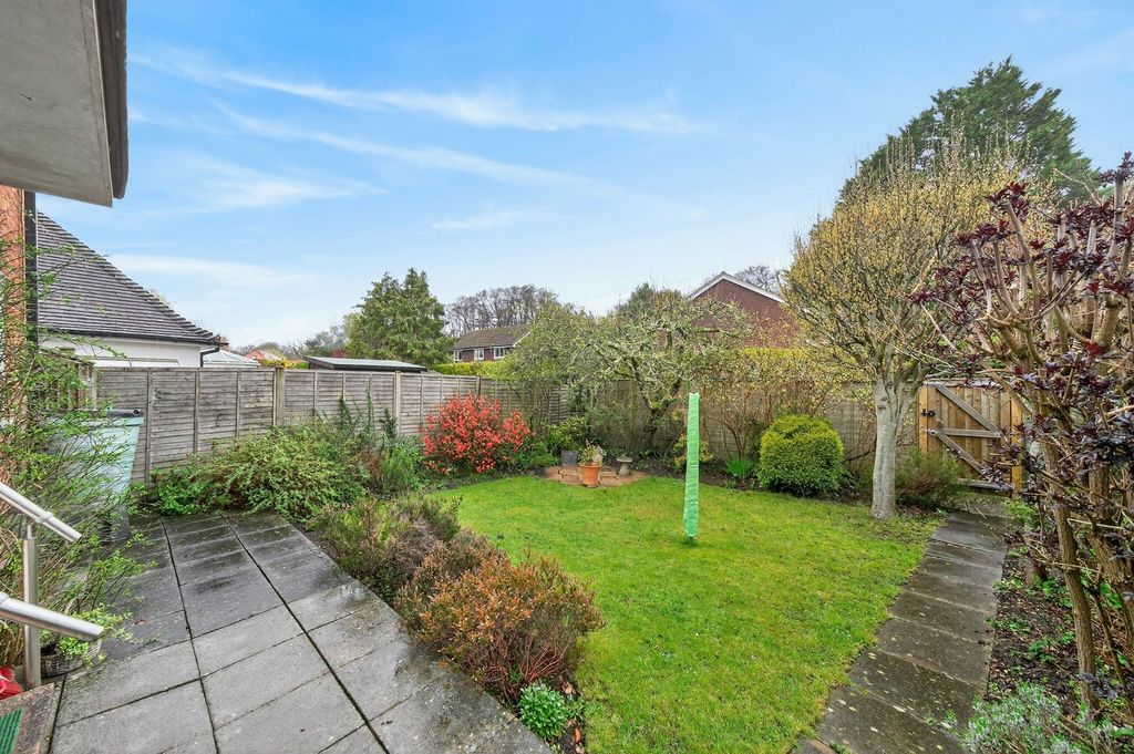 Property photo 2 of 16