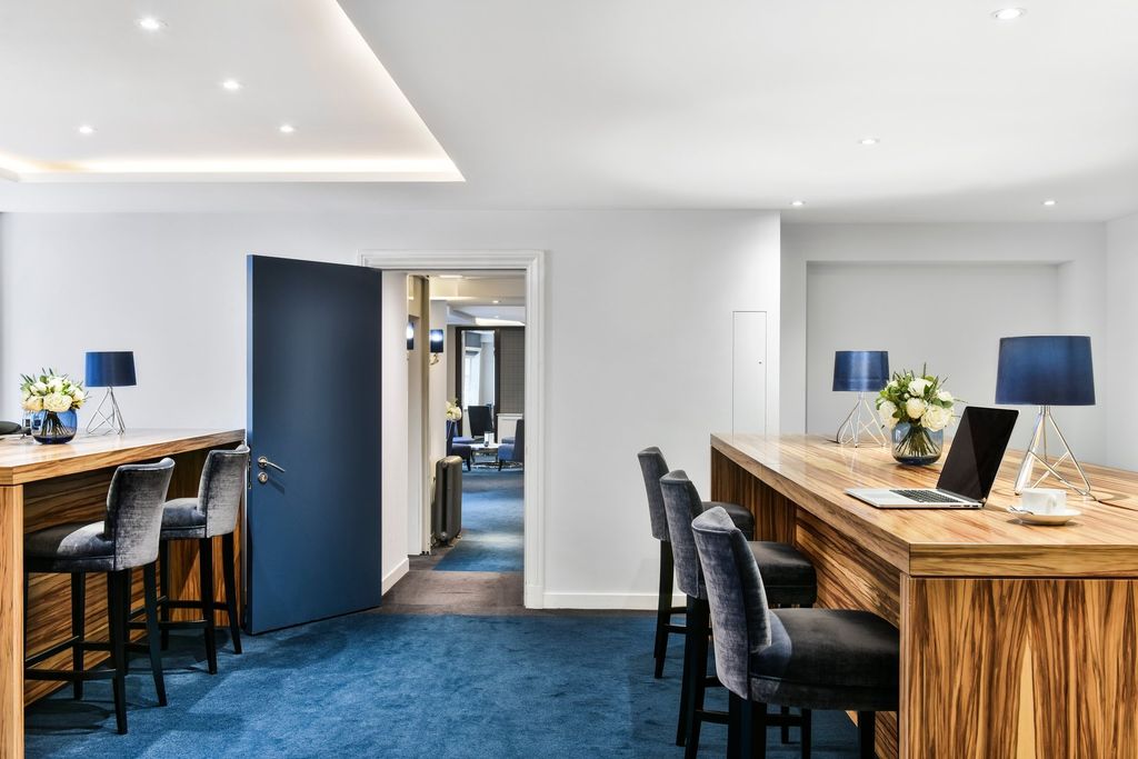 Property photo 2 of 7