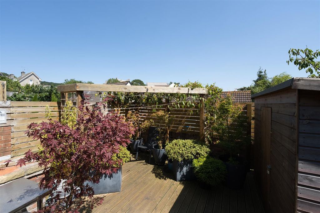 Property photo 2 of 17 Rear Garden