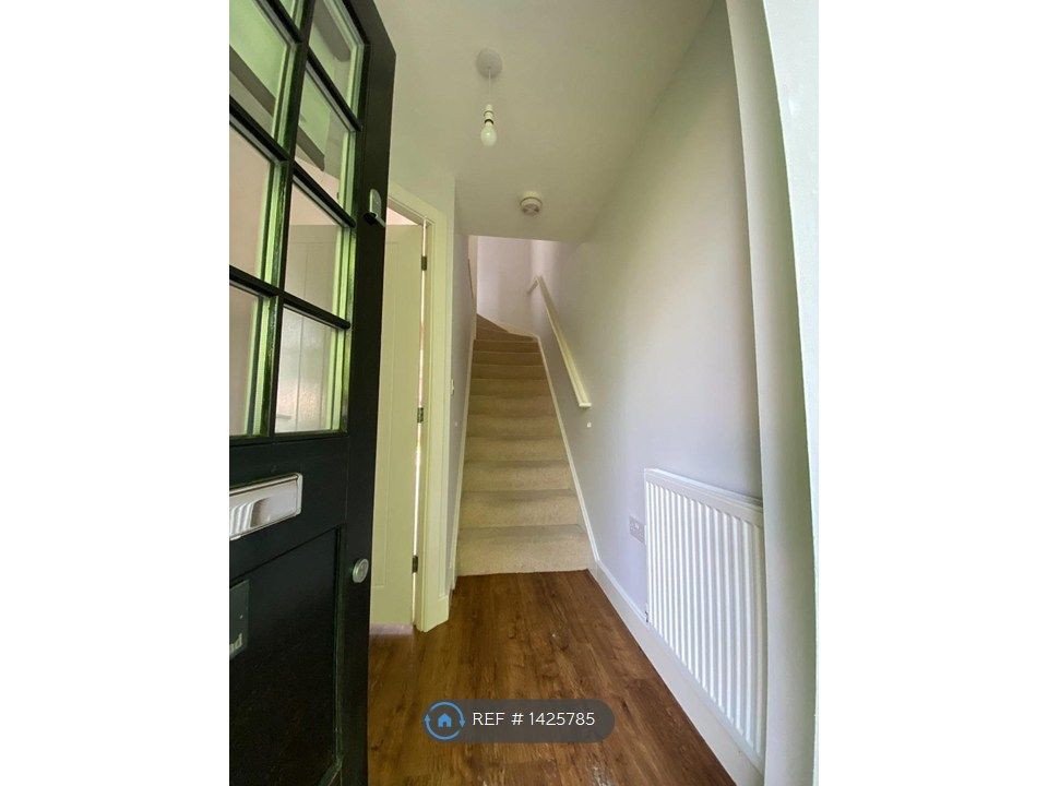 Property photo 3 of 30
