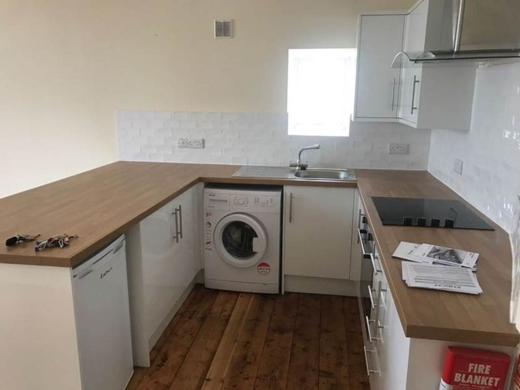 Property photo 1 of 2 Carron House Kitchen