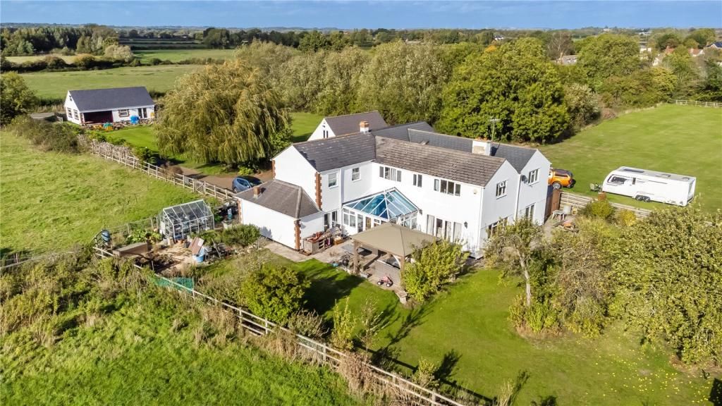 Property photo 2 of 10 Trotterbackhouse