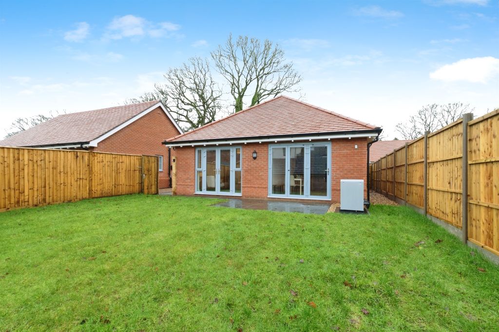 Property photo 2 of 18