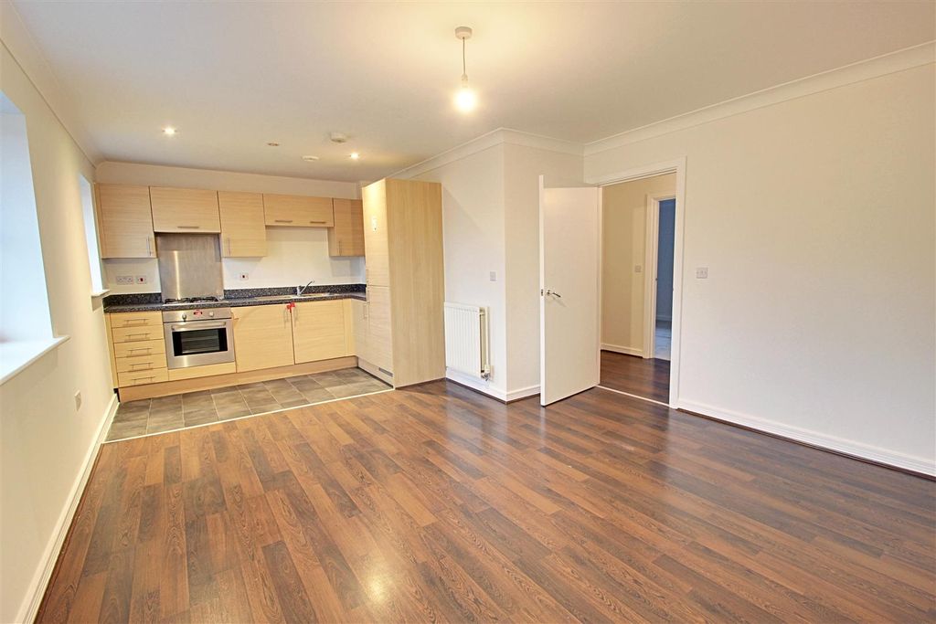 Property photo 2 of 14 Kitchen Reception.Jpg