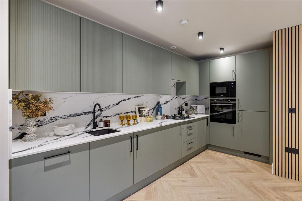 Property photo 3 of 27 Bf1A3016.Jpg