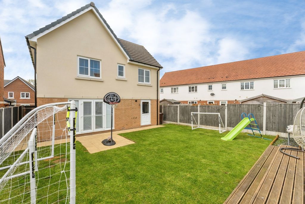 Property photo 2 of 29 Pbox-Img.Jpg