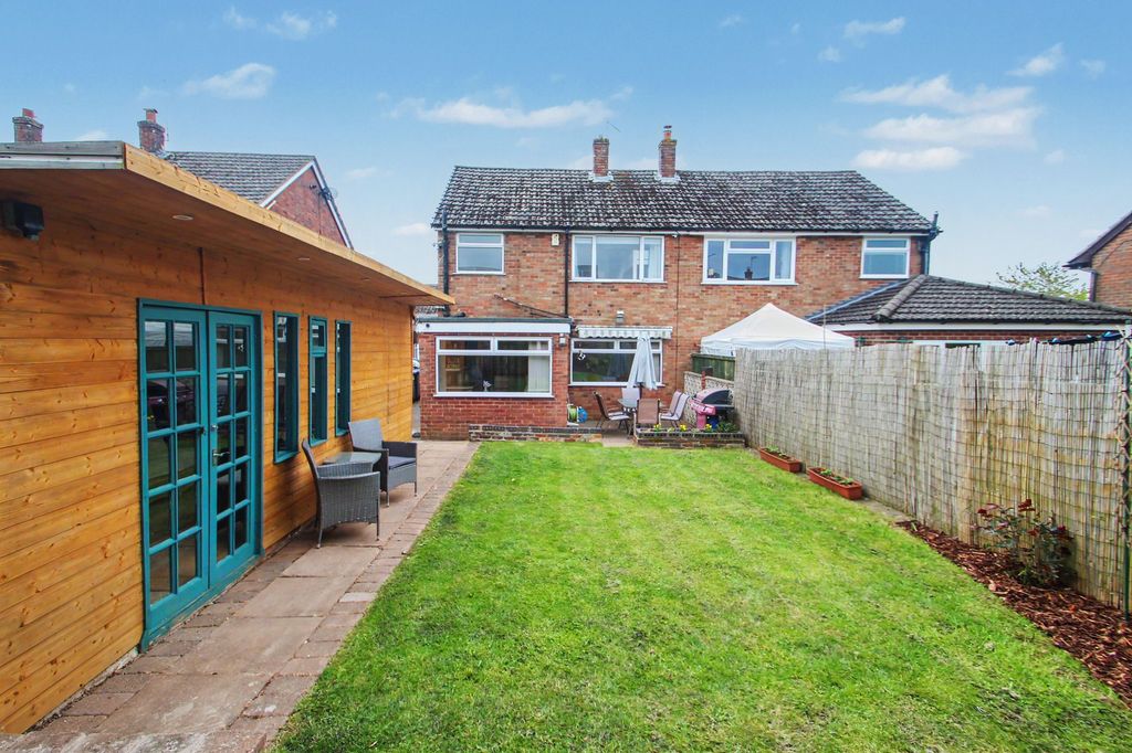 Property photo 3 of 18