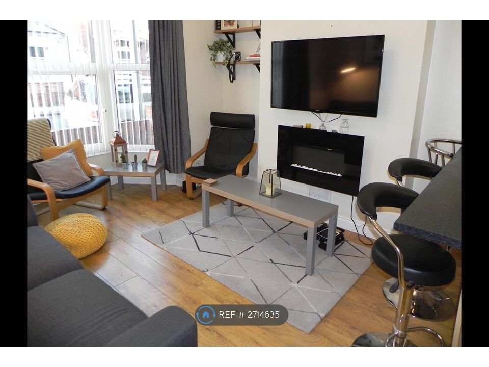 Property photo 1 of 10 Lounge/Diner