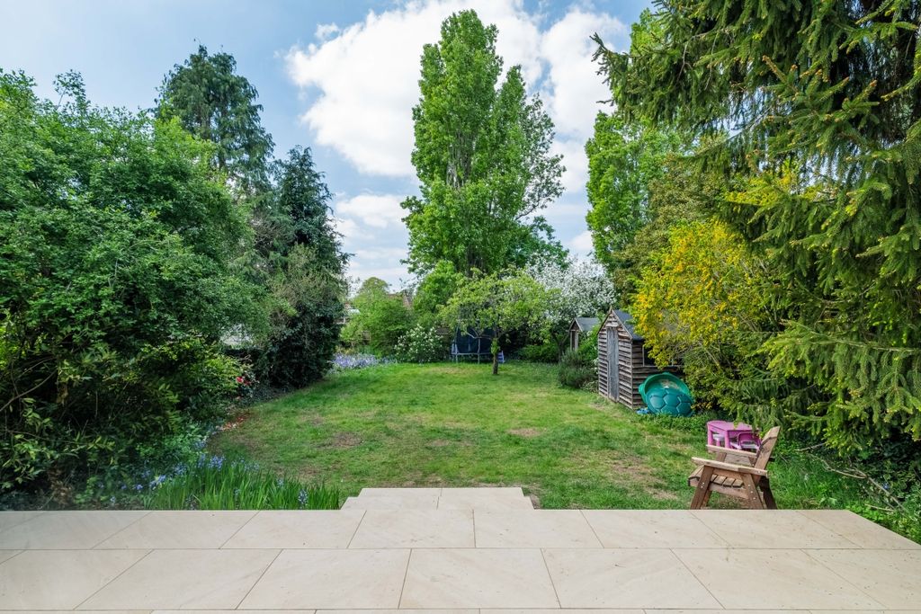 Additional image 21 of 4 bed flat to rentElmstead Glade, Chislehurst BR7