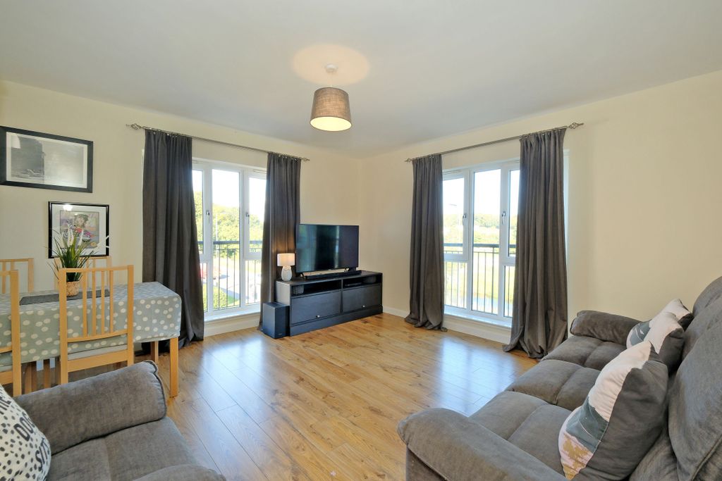 Property photo 1 of 22